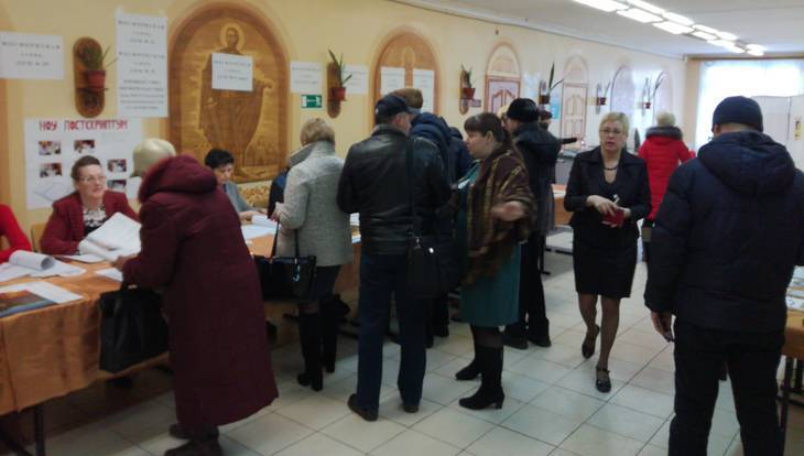 Результаты выборов в брянской области. Явка избирателей в Брянской обл. Явка избирателей в Колпашевском районе.
