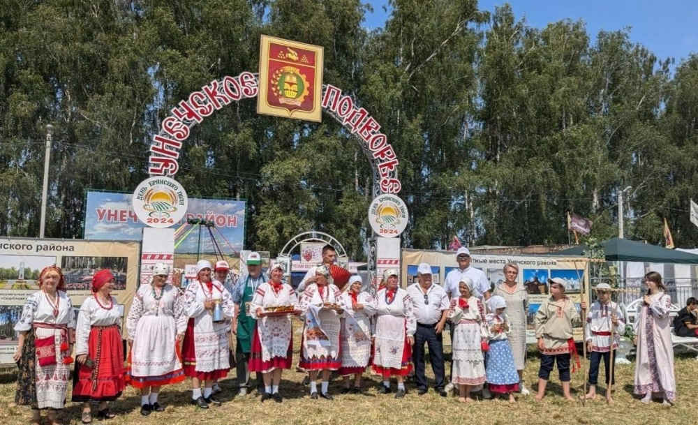 Унечский район принял участие в выставке «День Брянского поля»