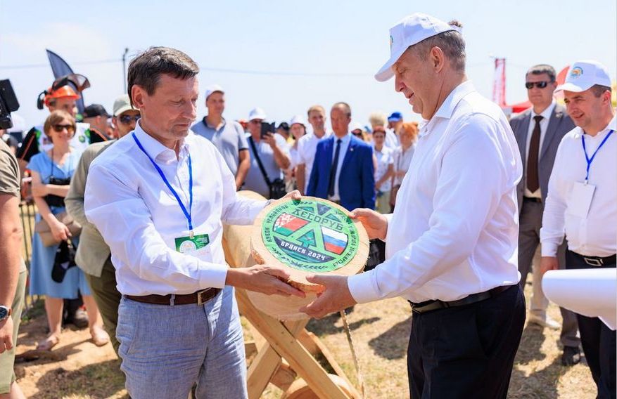 Александр Богомаз открыл кубок чемпионов Союзного государства «Лесоруб-2024»