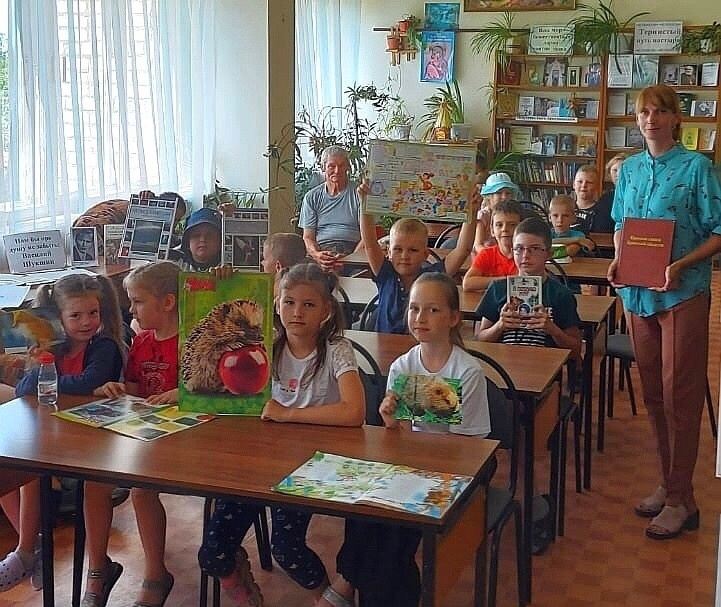 В д. Березина Унечского района прошло детское экологическое путешествие «Полна природа чудесами»