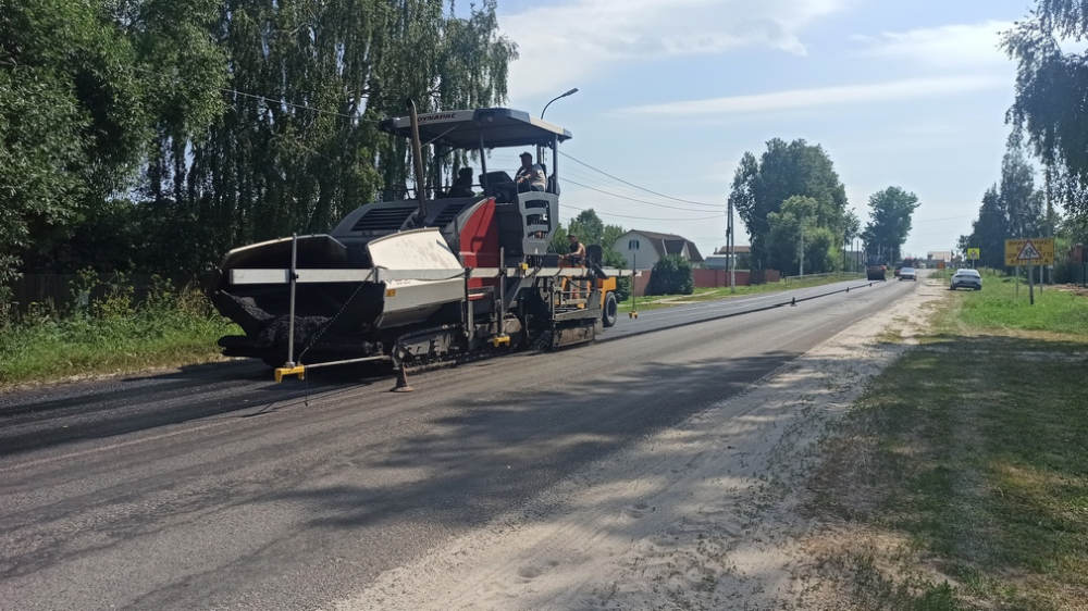 На Брянщине по нацпроекту капитально ремонтируются участок дороги «Брянск — Новозыбков — Трубчевск» — Выгоничи