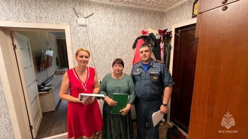 Жителям Унечского района рассказали о соблюдении требований пожарной безопасности