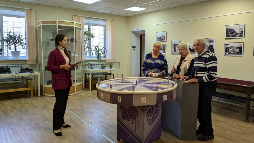 В Унече для участников ЦДП провели викторину «Поле чудес»