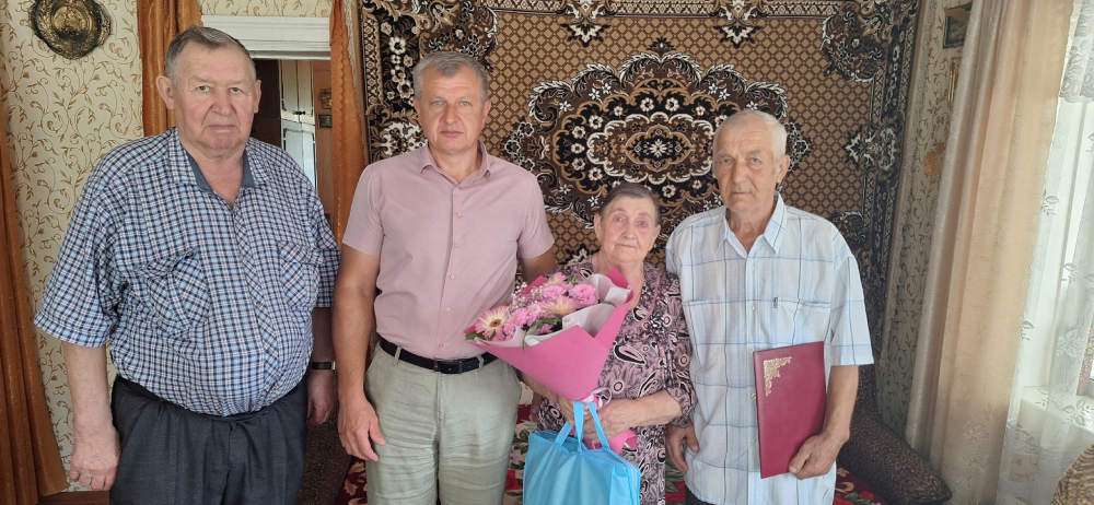 В Унечском районе супруги Кожемяко отметили 55 лет со дня свадьбы