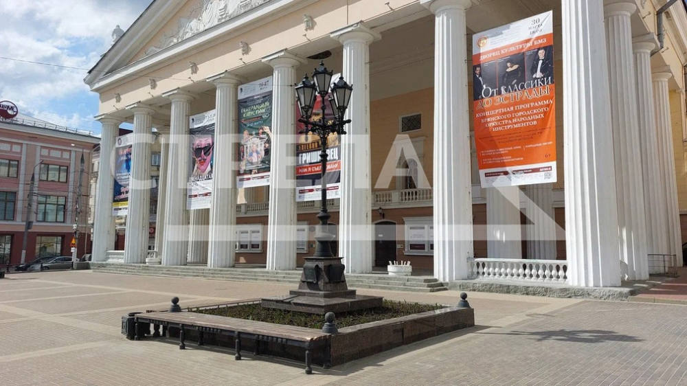 В Брянском театре драмы прошел первый спектакль проекта «Театральная суббота»