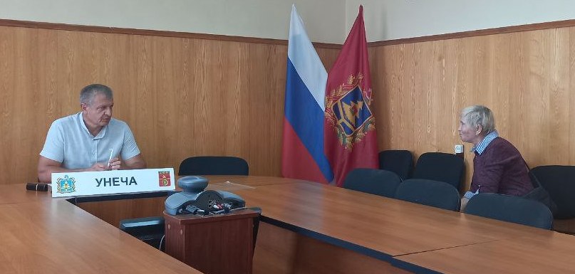 Врио главы администрации Унечского района В.А. Дуда провел личный прием граждан