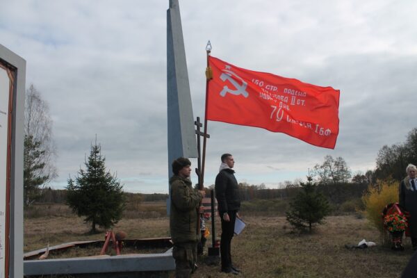 В Карачевском районе на Рессете почтили память погибших в годы Великой Отечественной войны