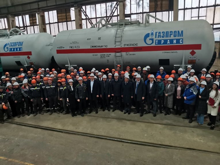 В Новозыбкове запустили серийное производство цистерн для перевозки СПГ