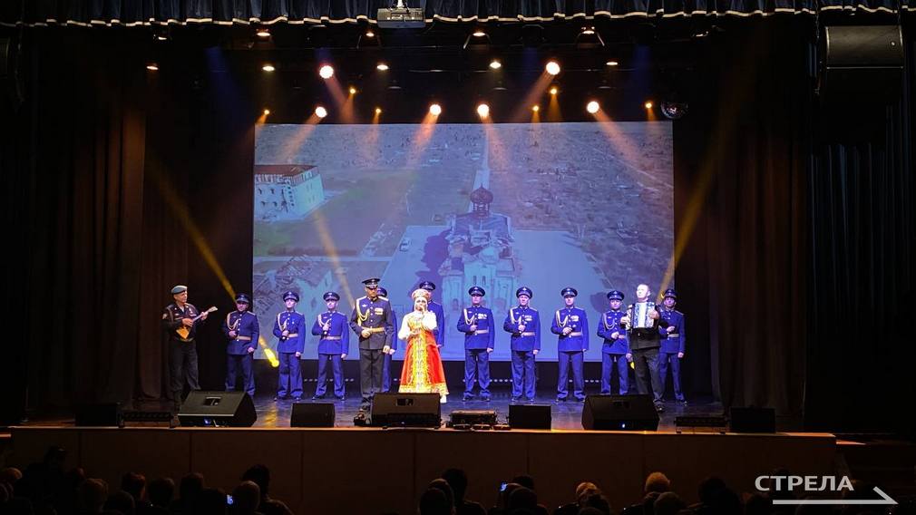 В Брянске состоялся праздничный концерт ко Дню матери