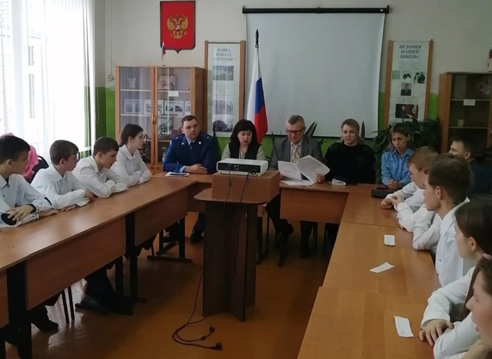 В Унече провели акцию, посвященную Всемирному дню ребёнка