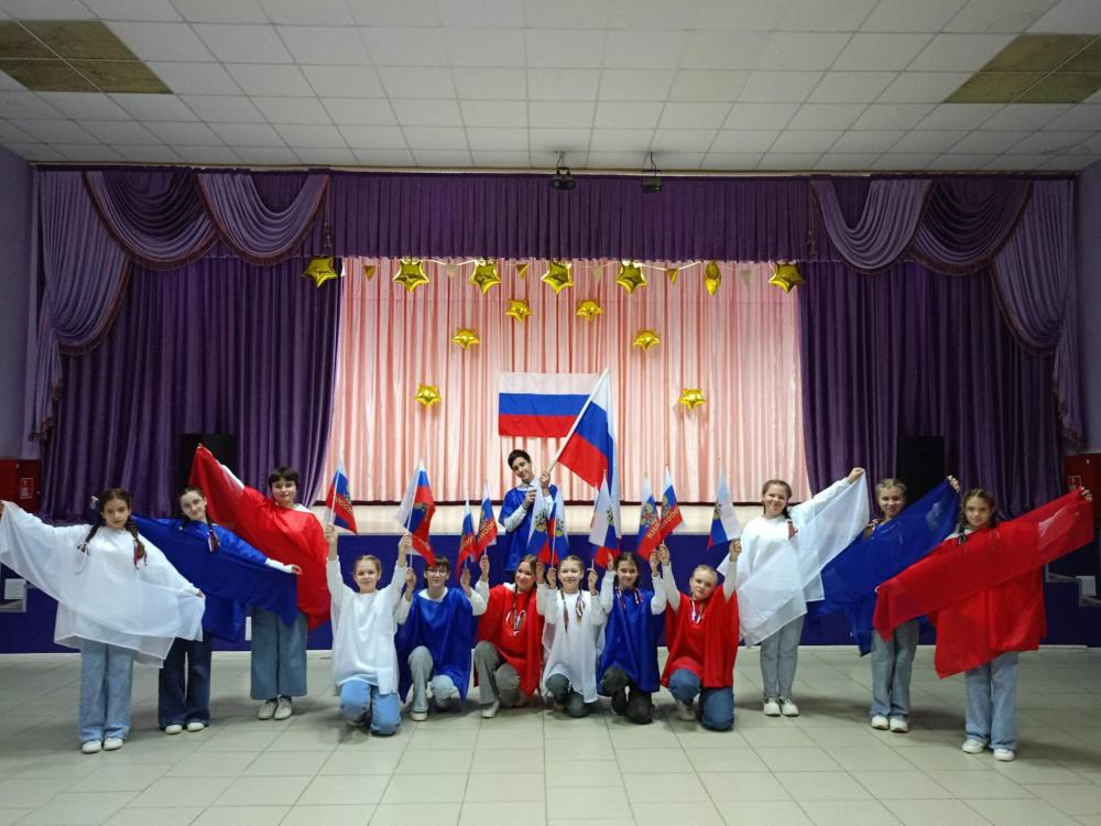 В Унече прошли праздничные мероприятия посвященные Дню народного единства