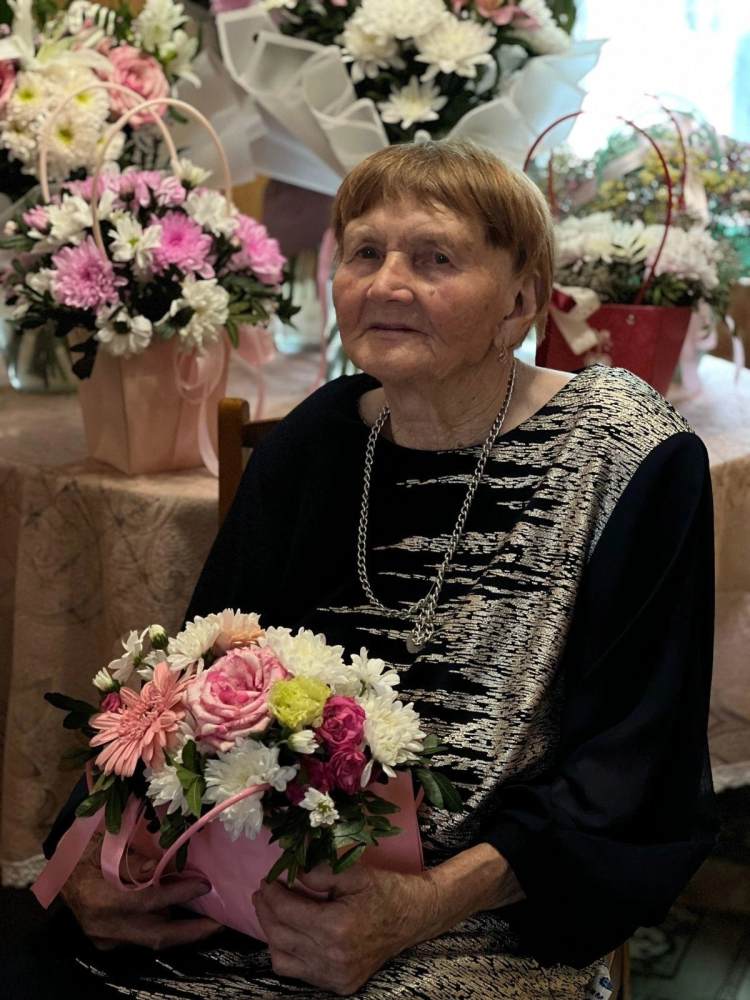 Долгожительницу Унечского района поздравили с 90-летием