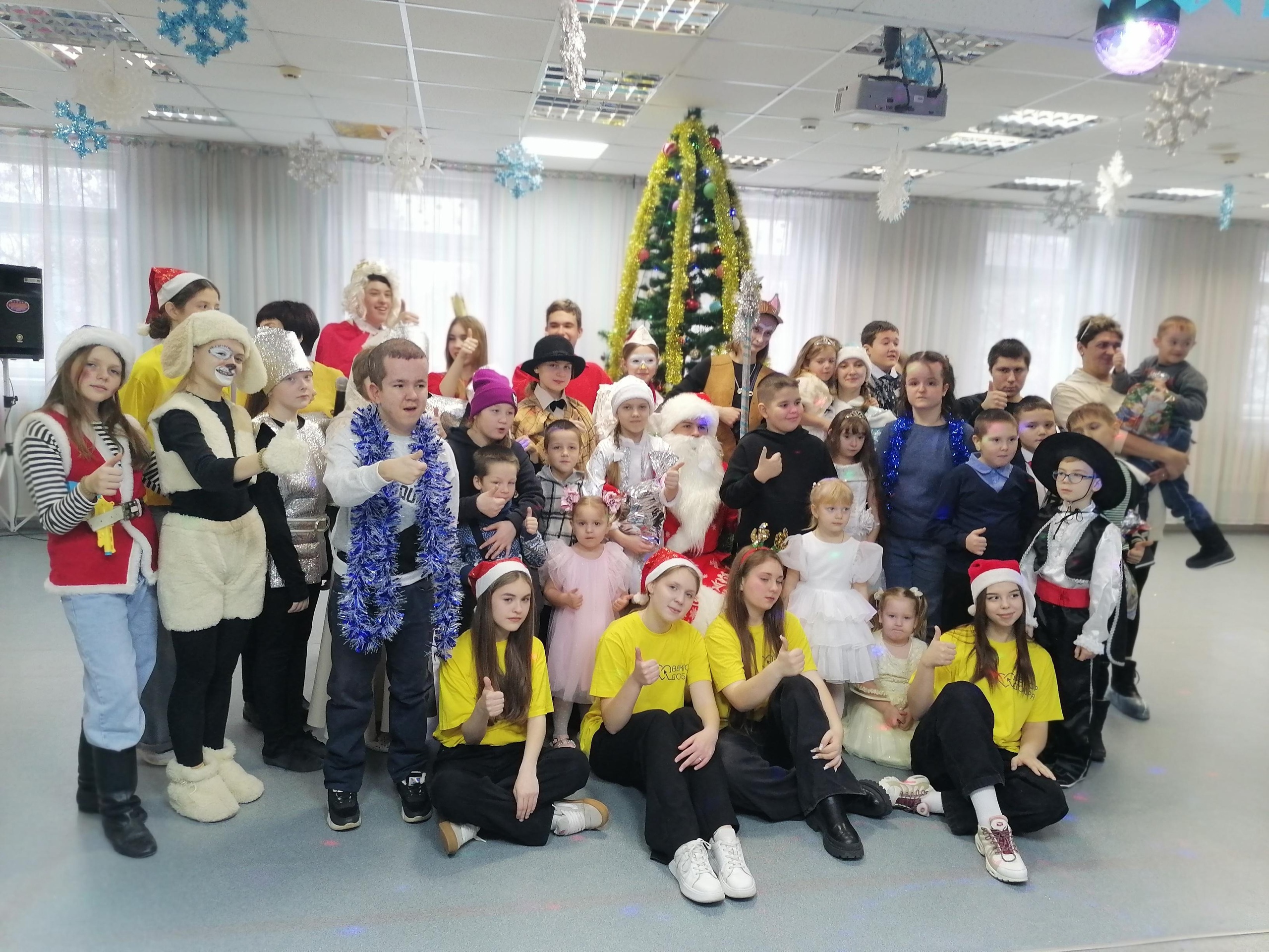 В ЦДО города Унечи состоялся утренник для детей, посещающих отделение дневного пребывания и реабилитации