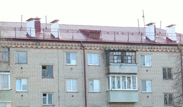 В 2024 году в Унече отремонтировали 7 крыш в многоквартирных домах