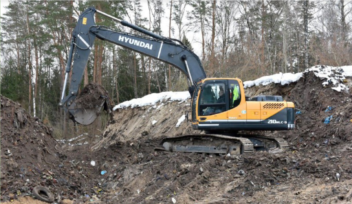 В Сельцо Брянской области рекультивируют несанкционированную свалку твердых бытовых отходов