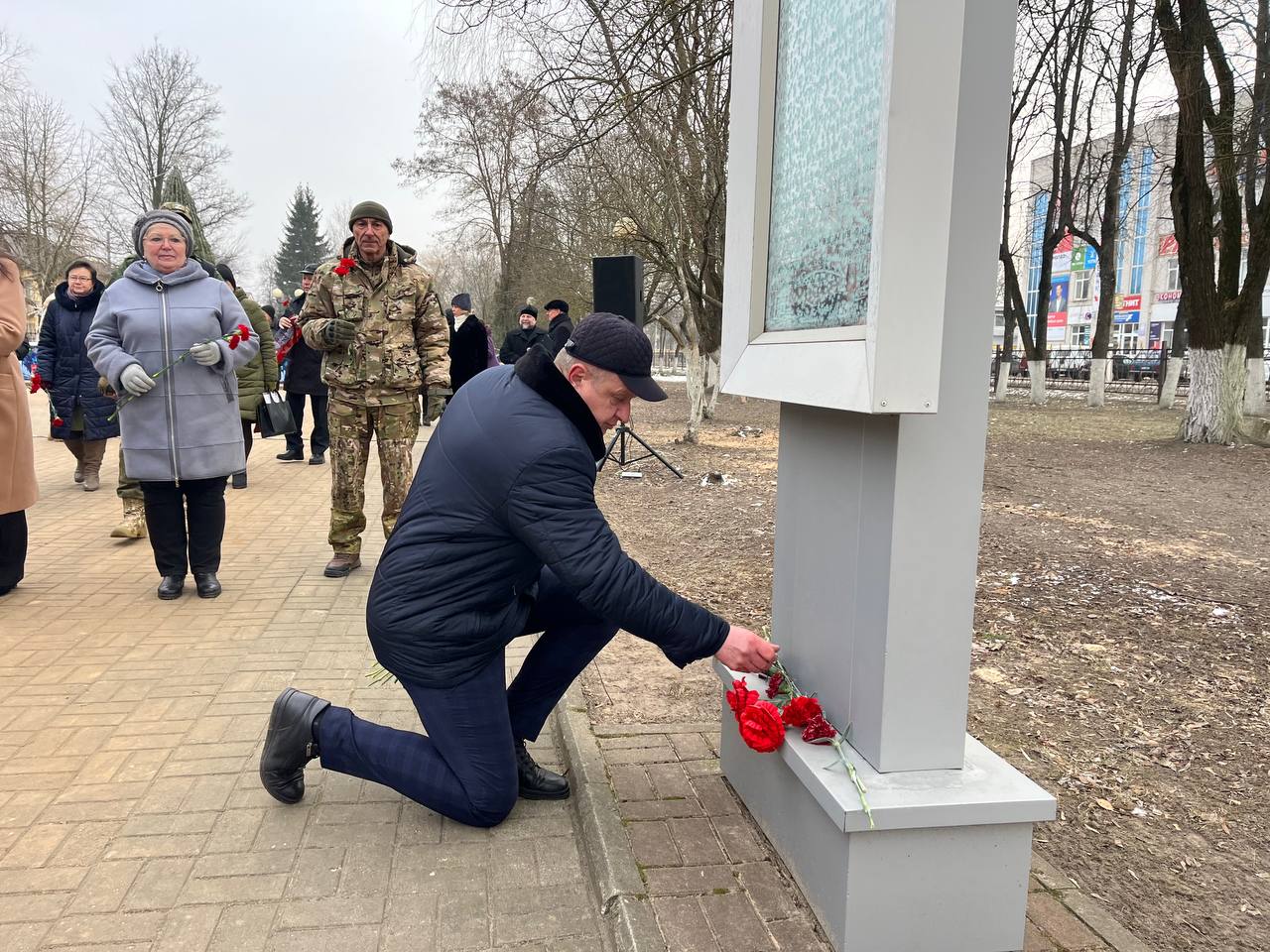 Торжественное мероприятие на Аллее Героев  г. Унеча  в День вывода советских войск из Афганистана