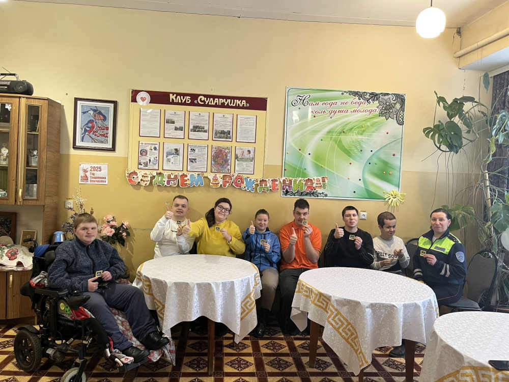 В Унече для участников клуба «Преодоление» провели мероприятие по безопасности дорожного движения