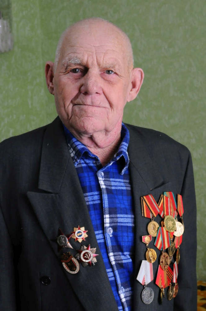 Жителя Унечского района поздравили со 100-летним юбилеем