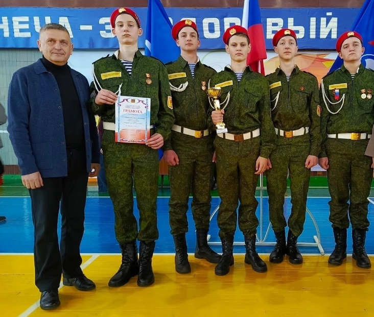 В Унечской спортшколе «Электрон» прошёл конкурс «А ну-ка, парни!»