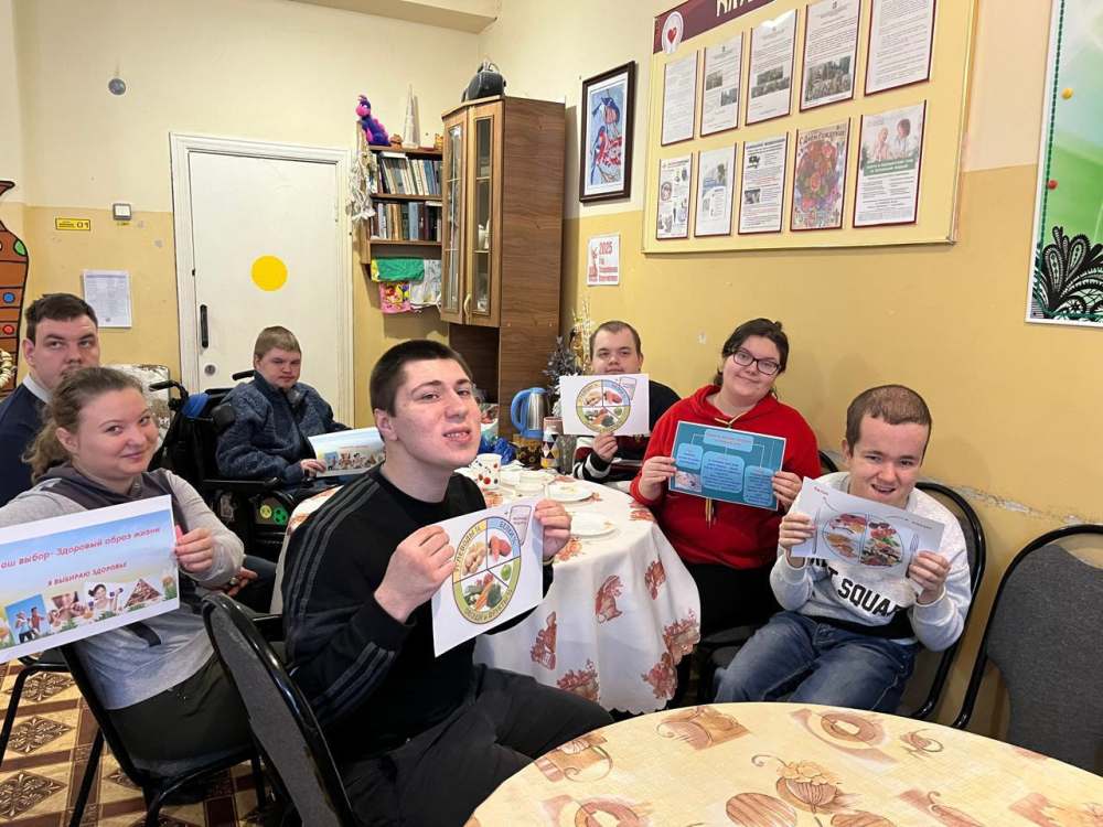 В ГБУ КЦСОН Унечского района провели информационный урок «Здоровый образ жизни»