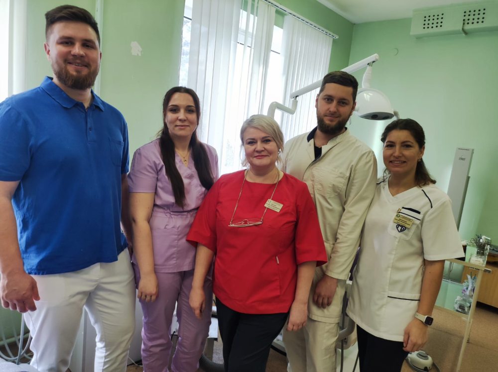 Стоматологов Унечской ЦРБ поздравили с профессиональным праздником