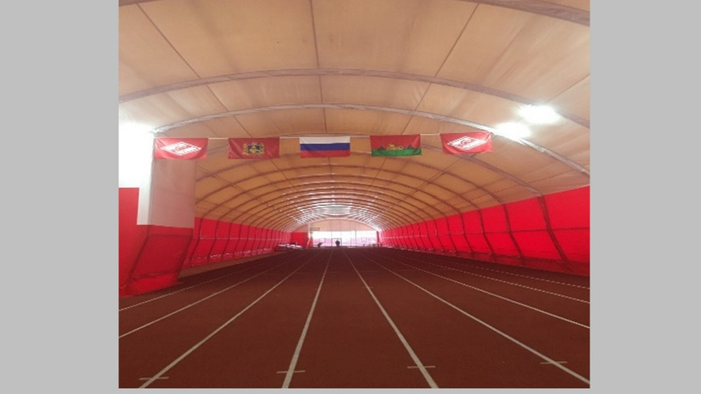 «Россети Центр» обеспечили электроснабжение легкоатлетического манежа в Брянске