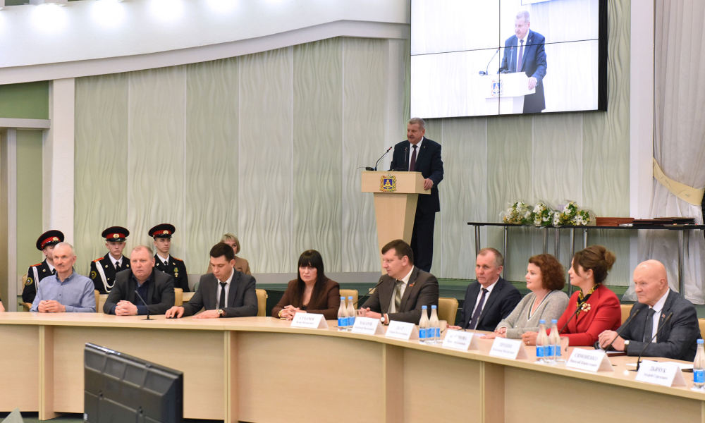 В Брянской области чествовали работников жилищно-коммунального хозяйства