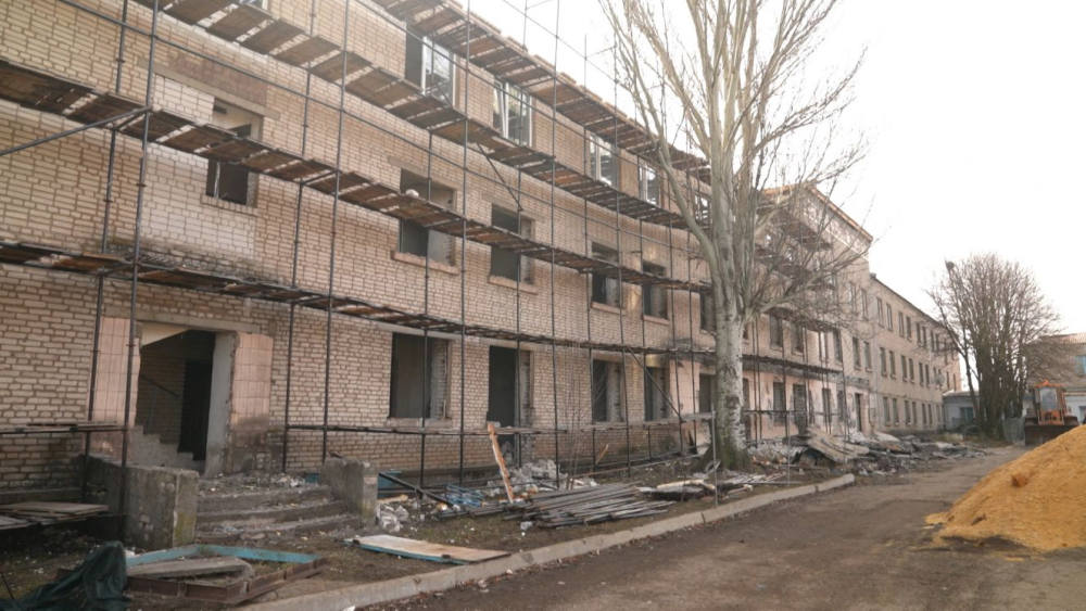 Брянские специалисты продолжают восстановление Брянки