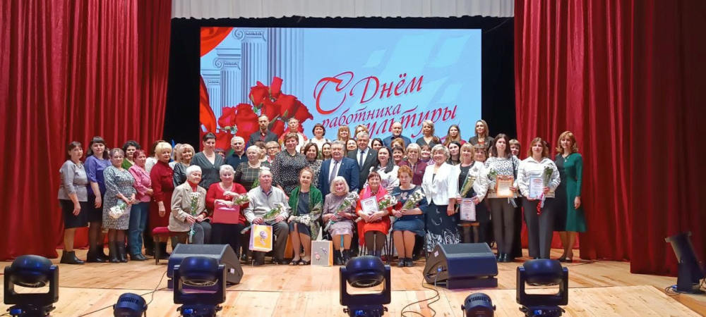 В Унече чествовали ветеранов и работников Культуры