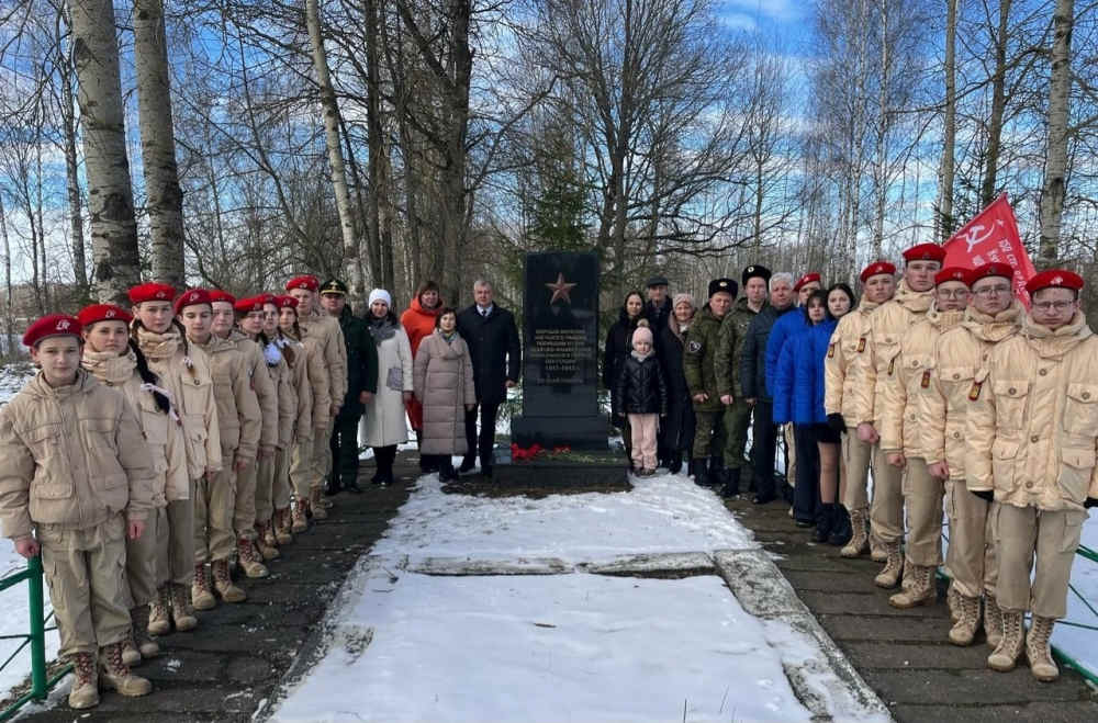 В Унече прошла VIII общерайонная акция «Марш живых»