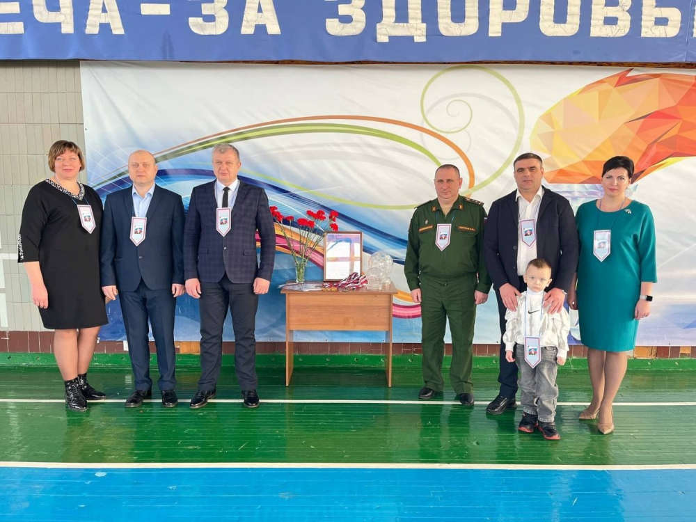 В Унече прошёл турнир по мини-футболу памяти Героя России Алексея Рассказа