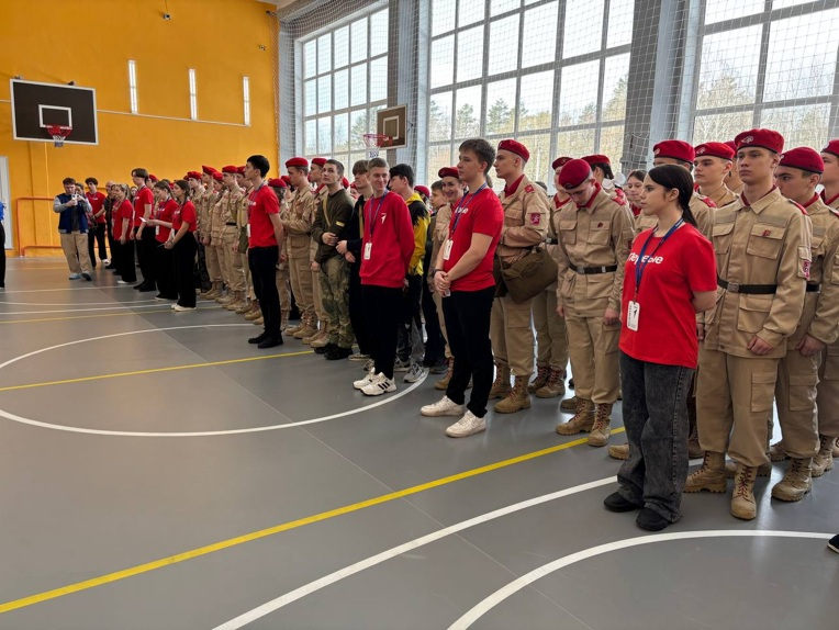 В Брянске названы победители и призёры военно-патриотической игры «Зарница 2.0»