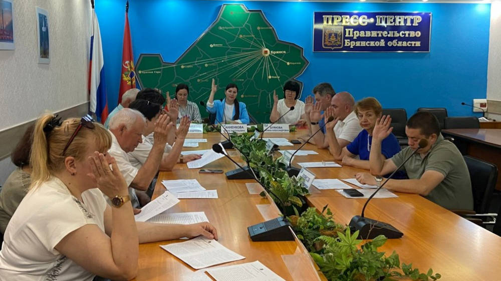 В Брянске Избирательная комиссия региона провела очередное заседание