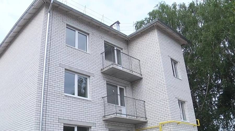 В Стародубе завершается строительство пяти трехэтажек для детей-сирот