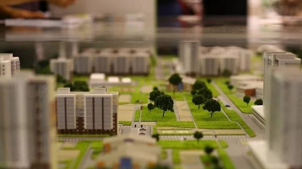 В Стародубе ведутся работы по благоустройству сквера