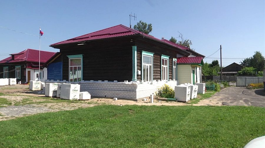 В брянском селе Смотрова Буда обновленная школа откроется 1 сентября