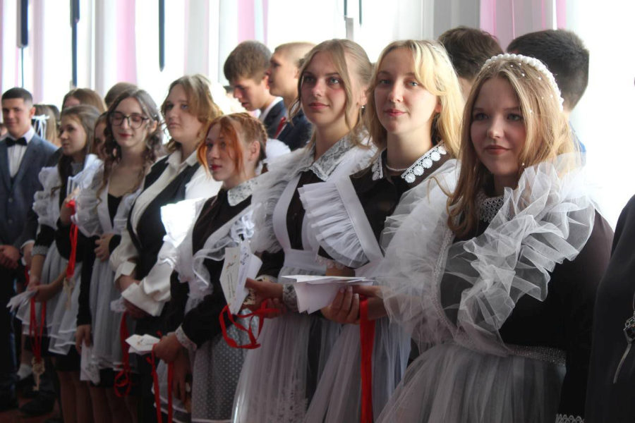 1 сентября в Унечском районе прошли торжественные линейки ,посвященные Дню знаний