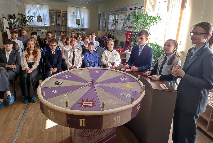 В Унечском краеведческом музее прошло мероприятие посвященное Международному дню грамотности