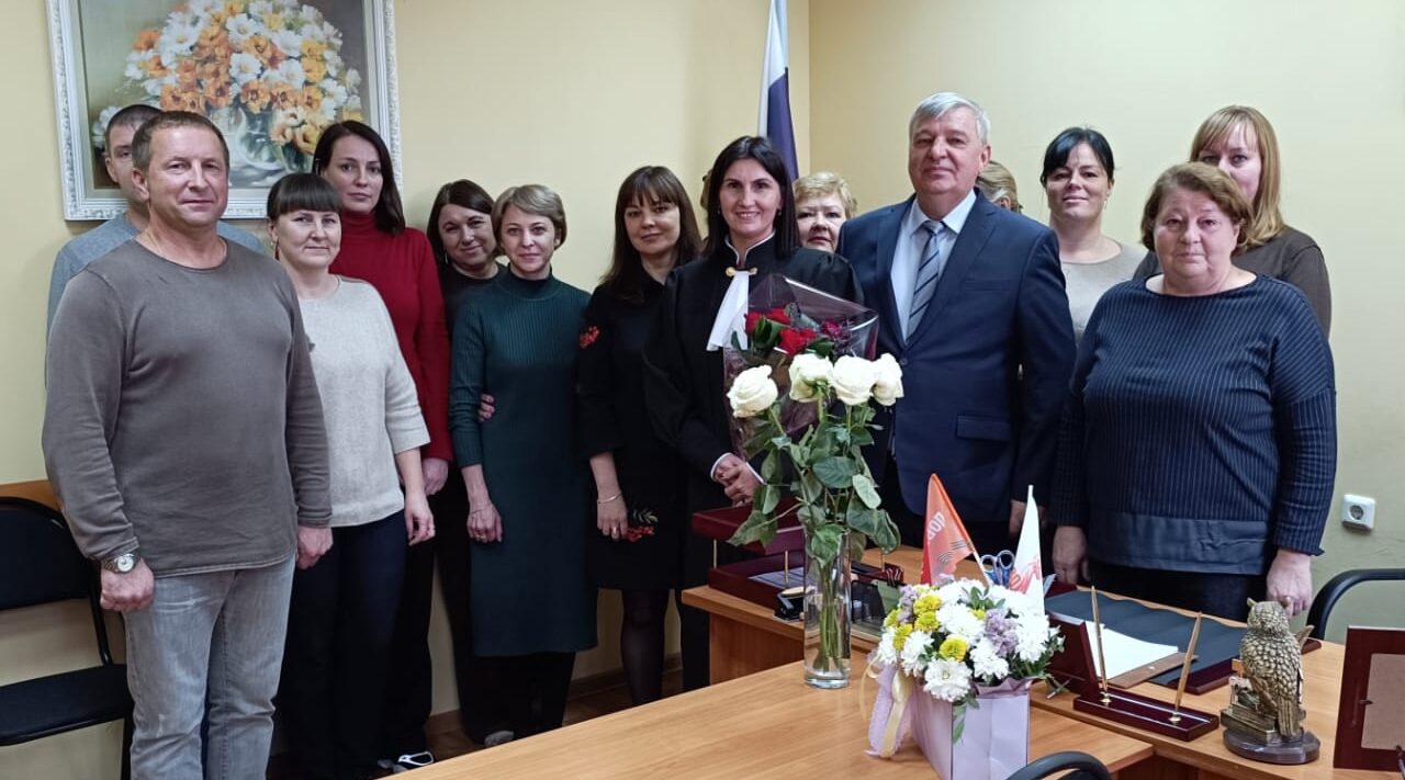 В Унече приступила к работе новый судья