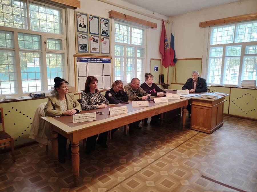 В Унечском районе проходят мероприятия по призыву граждан на срочную службу в ВС РФ