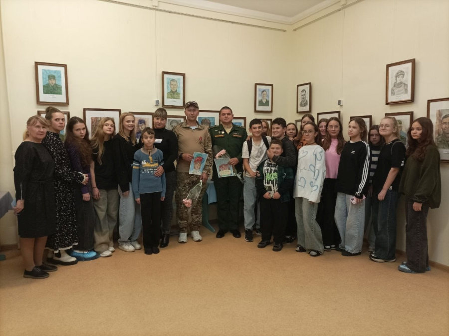 В Унечской ДХШ прошла встреча под названием «Связующая нить»