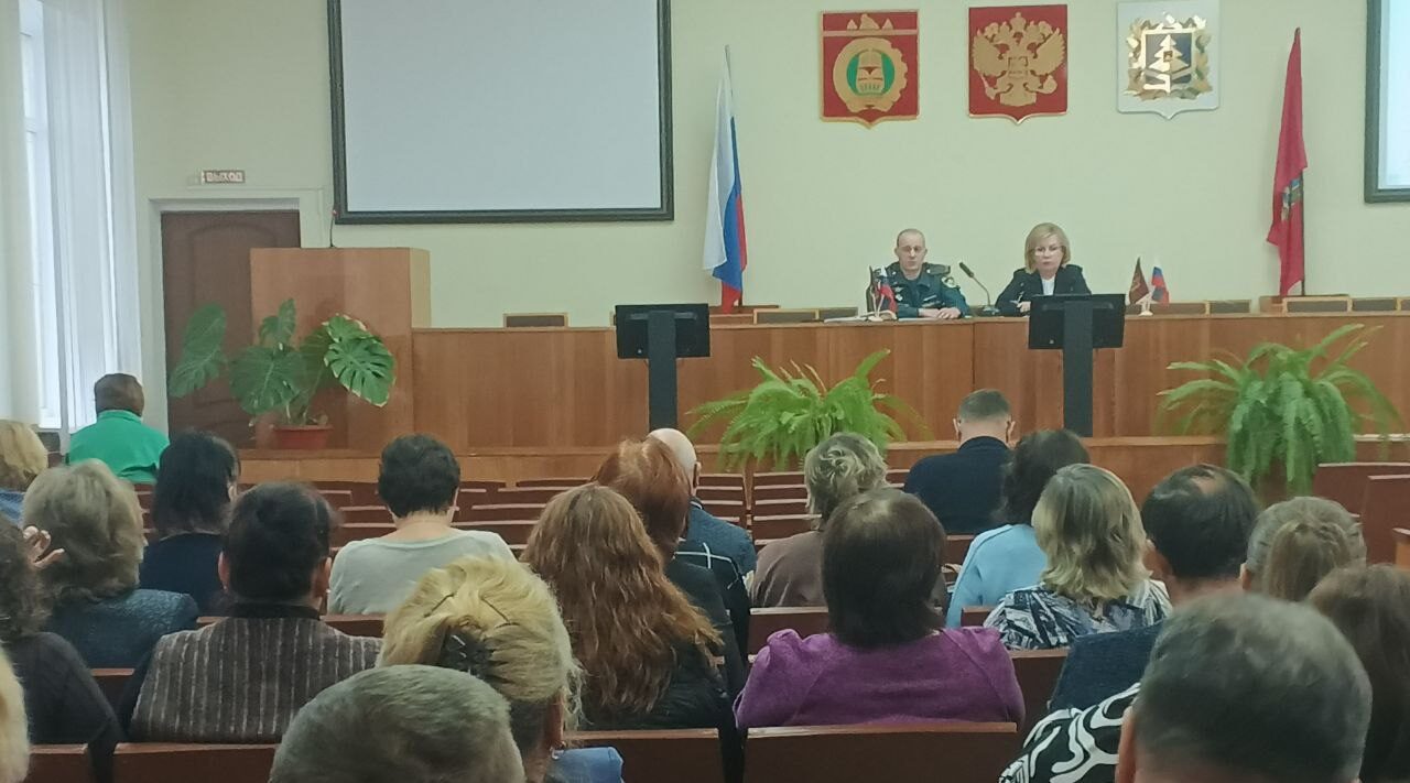 В Унече сотрудники ОНДПР провели заседание круглого стола