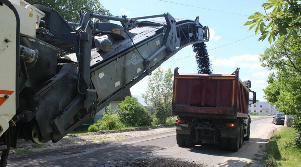 В Карачевском районе в 2025 году отремонтировали 13 дорожных объектов