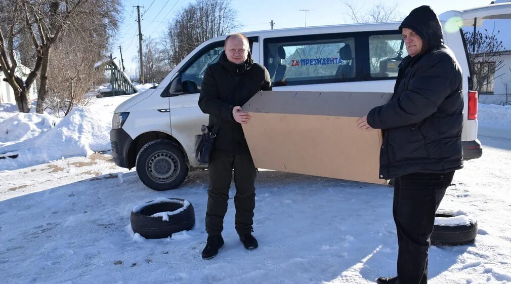 Мальчику из Климово подарили велосипед в рамках «Елки желаний»