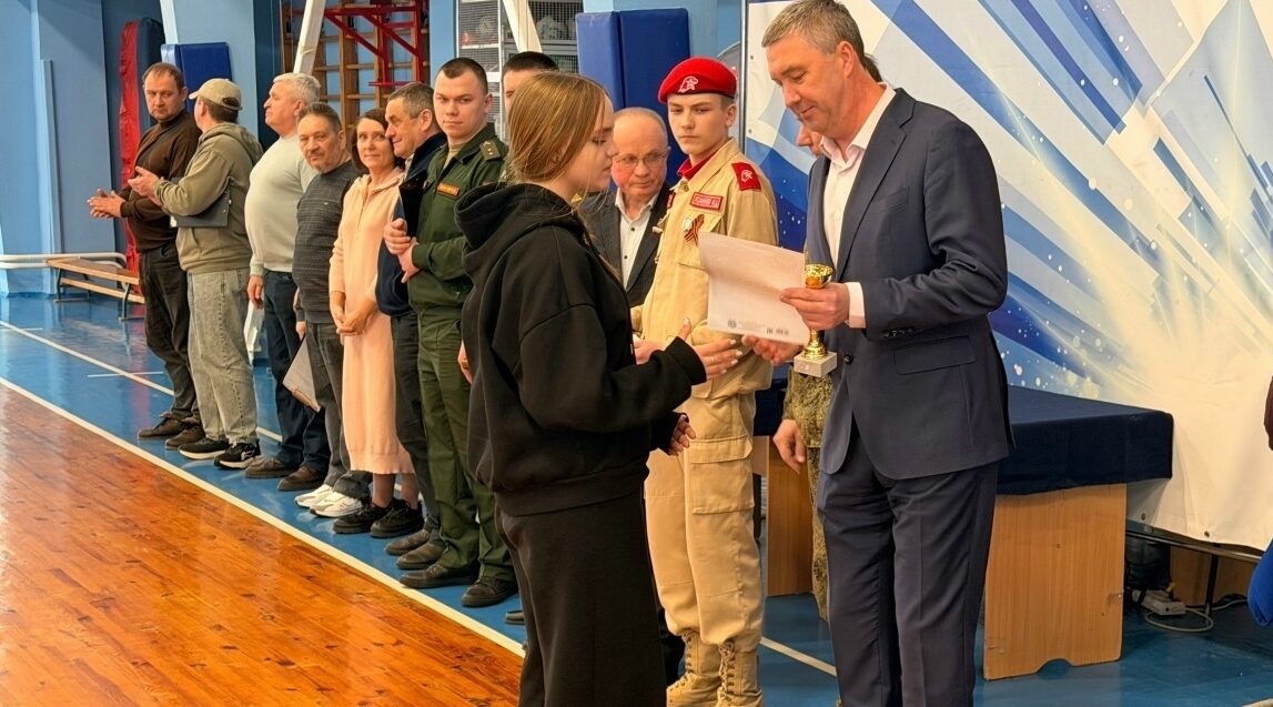 В Клинцах прошла эстафета школьников  города