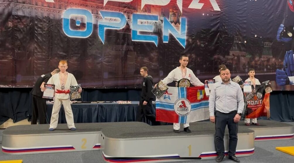 Брянский спортсмен Иван Чичиканов стал призером открытого Первенства России по полноконтактному бою