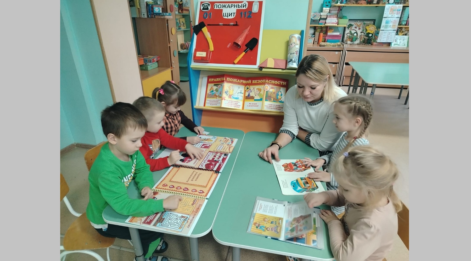 В Унече педагоги д/с «Ромашка» учат детей пожарной безопасности