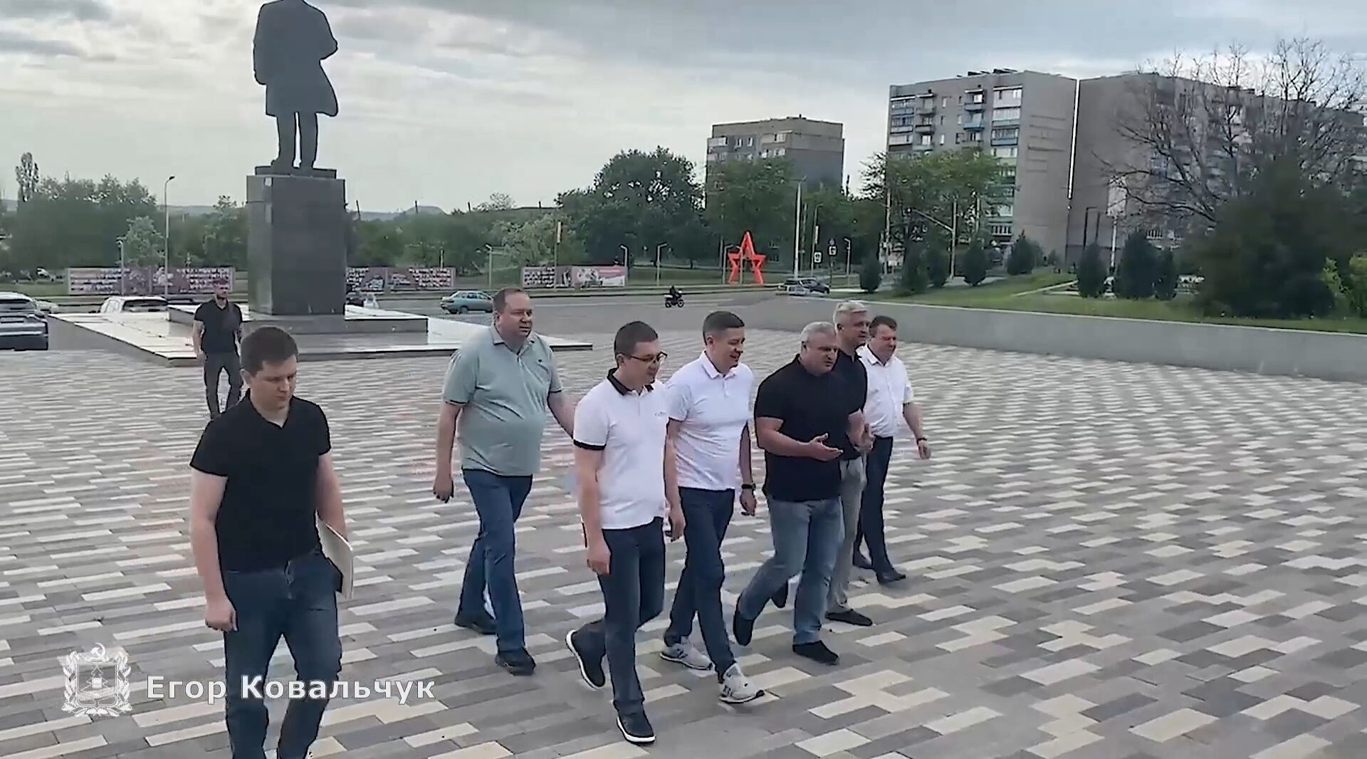 Врио Губернатора Егор Ковальчук побывал с рабочим визитом в подшефной Брянке ЛНР
