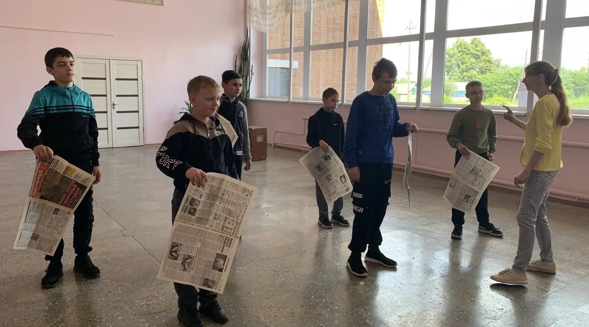 В Березинском ДК радостно встретили летние каникулы