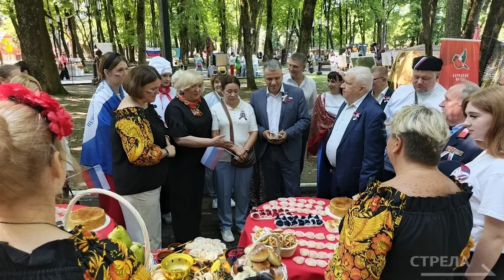 В Брянске прошел праздничный фестиваль «В единстве народов сила России»